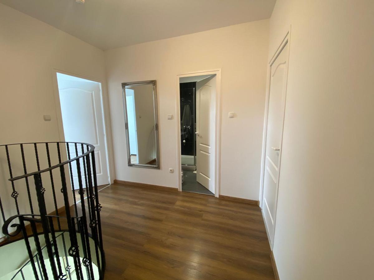 Platan Apartmanhaz Balatongyörök 외부 사진