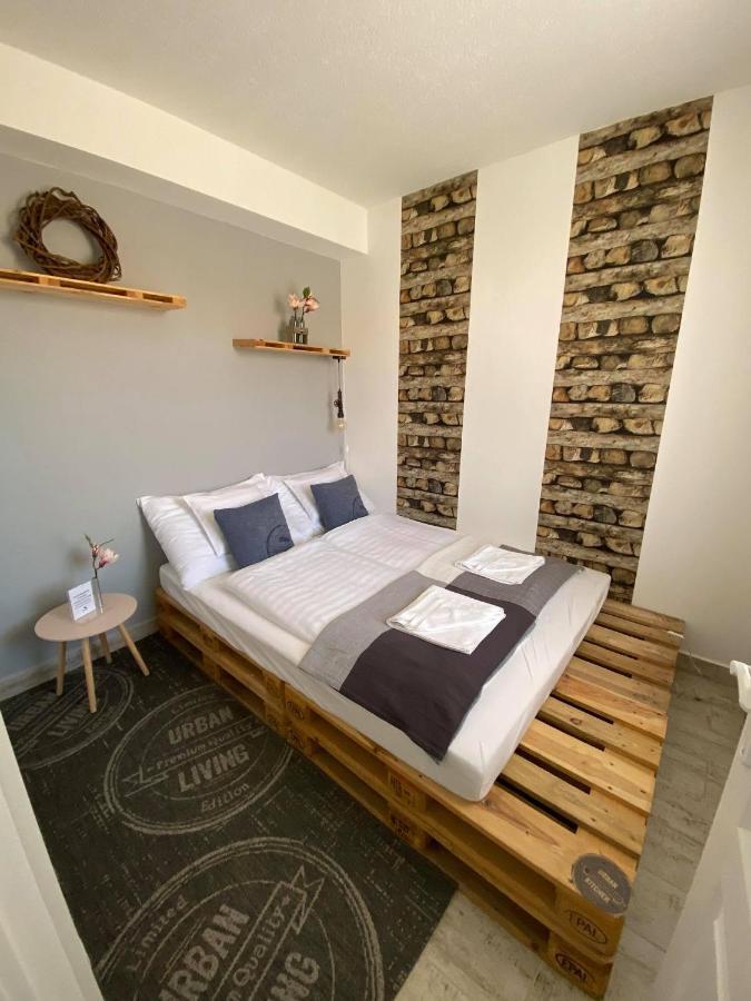 Platan Apartmanhaz Balatongyörök 외부 사진