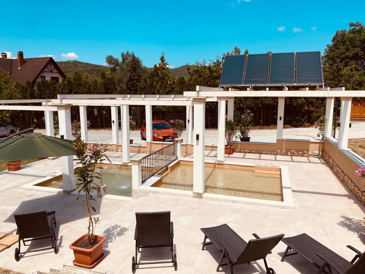 Platan Apartmanhaz Balatongyörök 외부 사진